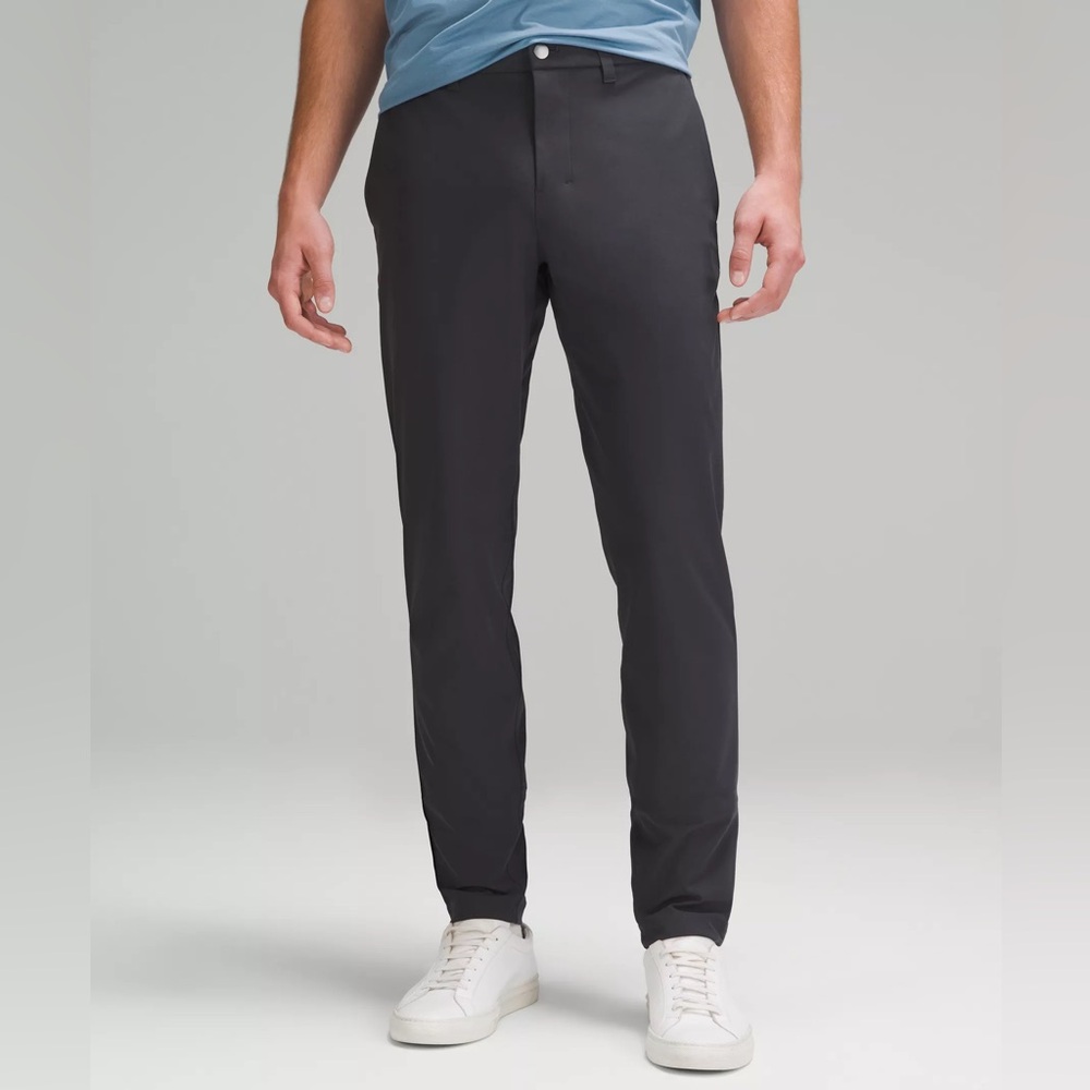 Lululemon Men’s Commission pants Navy 32 waist